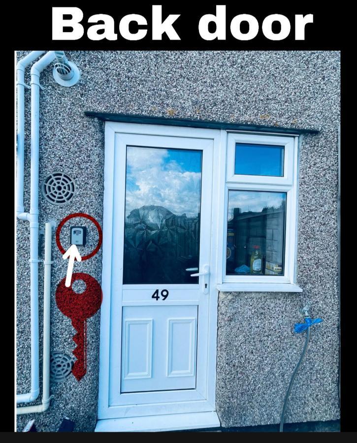 Small Doble, Shared House Filton Esterno foto